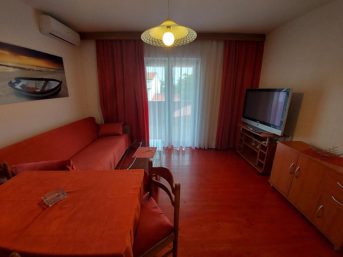 Apartments & Rooms Nensi باشْكا المظهر الخارجي الصورة