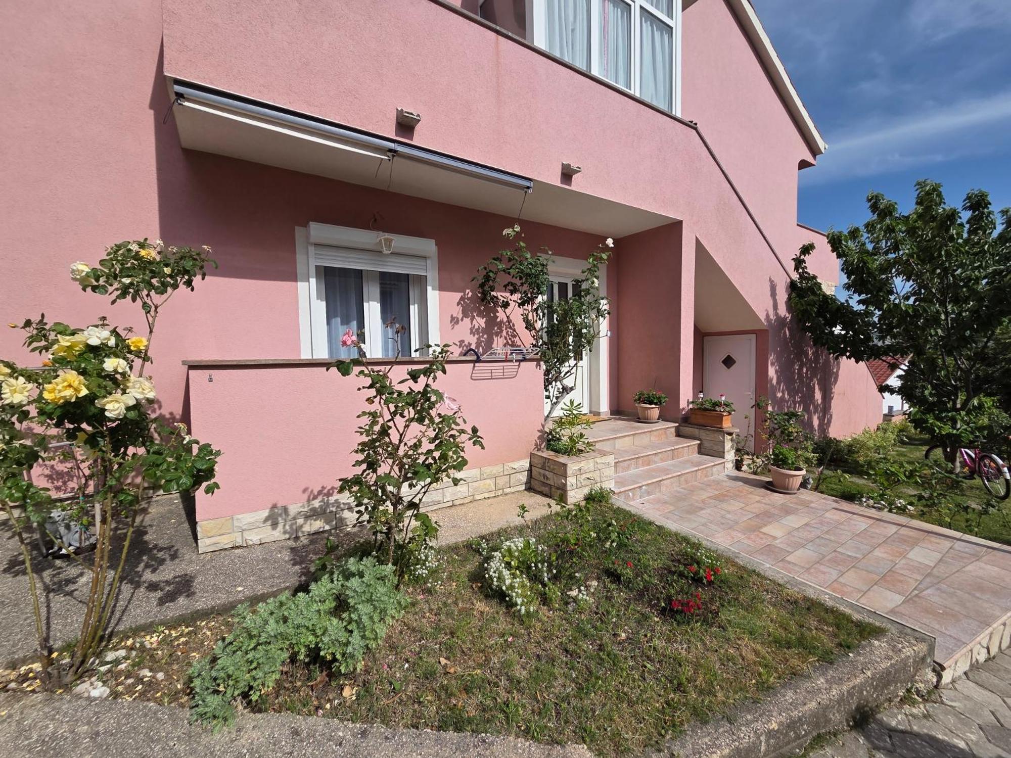 Apartments & Rooms Nensi باشْكا المظهر الخارجي الصورة